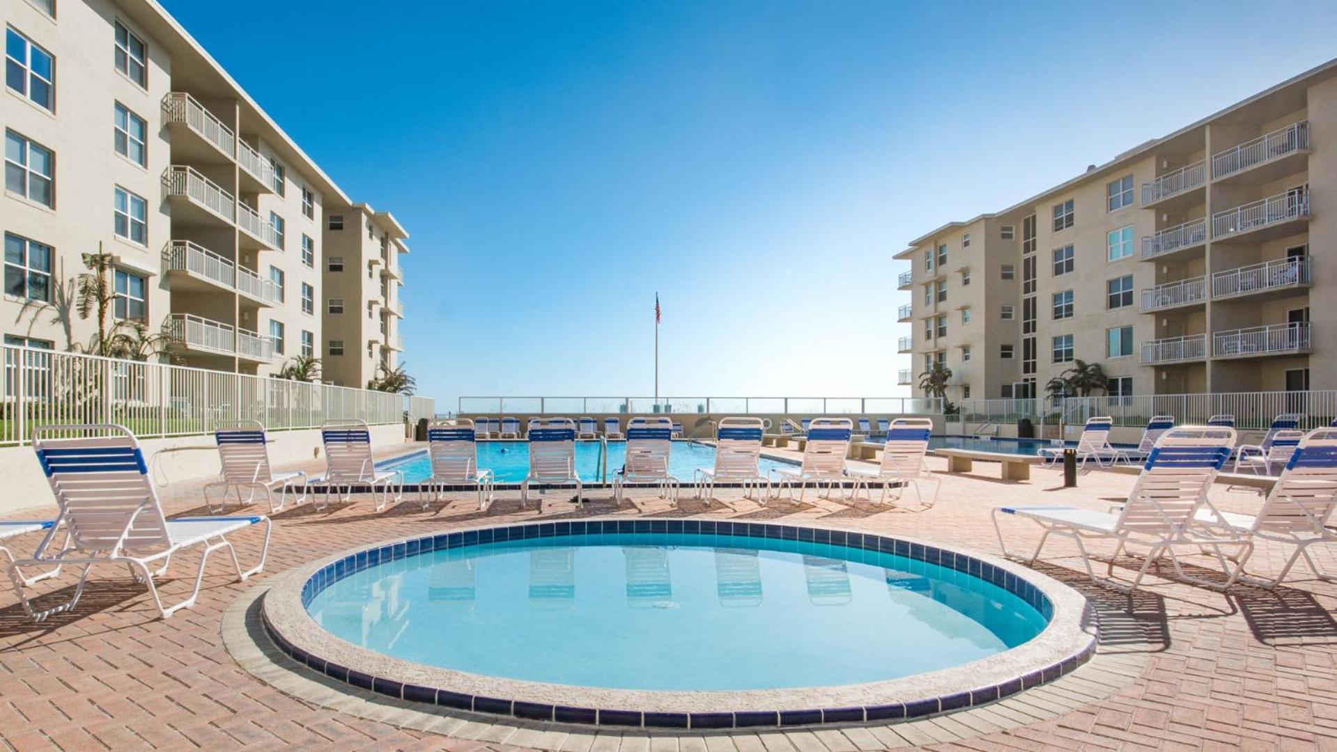 Top Floor Ocean And Pool Views Located On No-Drive Beach With 2 Complex Pools New Smyrna Beach Exteriér fotografie